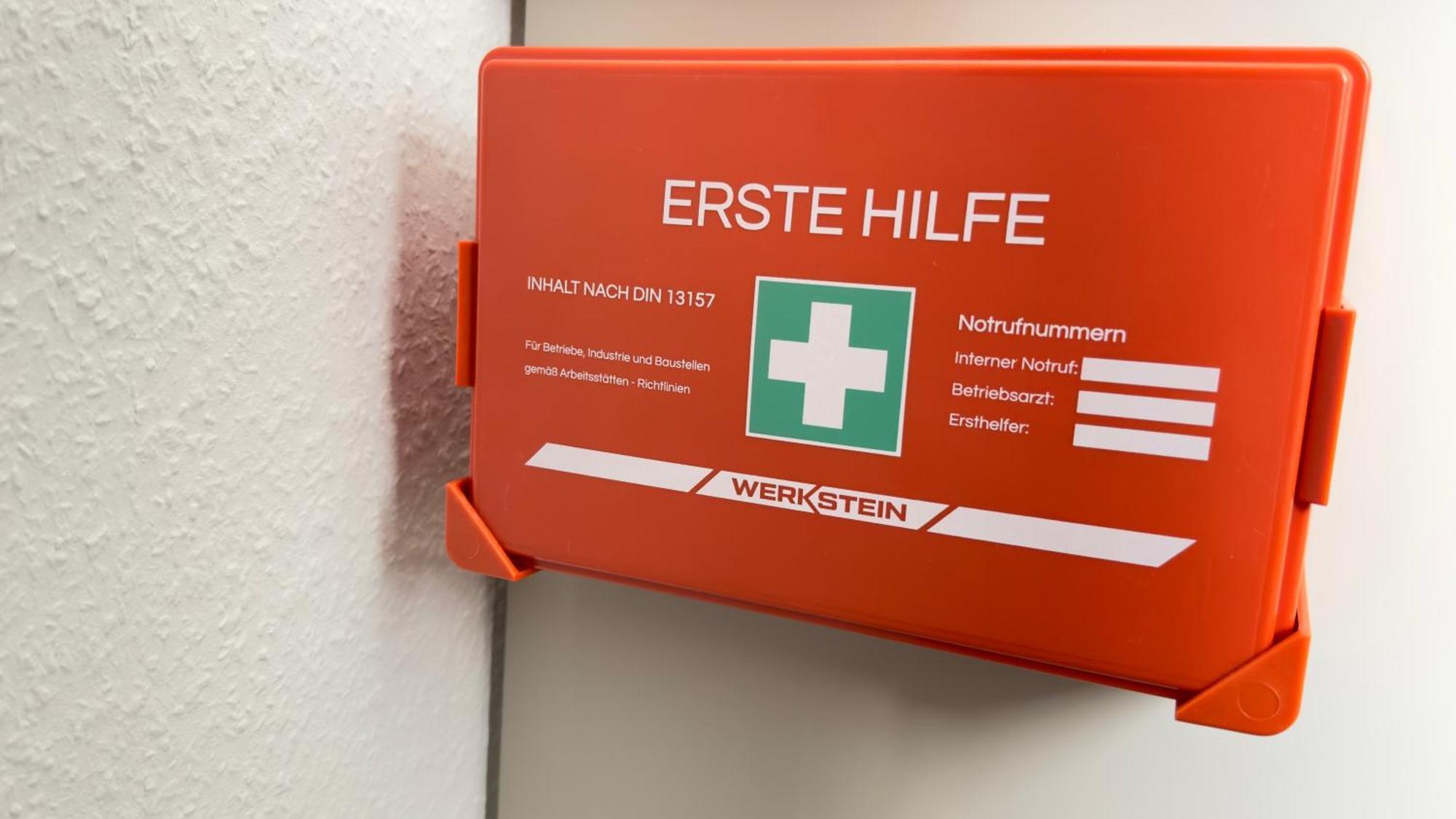 Fewo Am Park - 4P, Boxspringbett, Balkon, Smarttv, Gesundbrunnen, Familienfreundlich Halle  外观 照片
